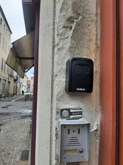 Ferienwohnung T3 Hyper-Centre Au Calme Tout Equipe Parking Prive Castres  Exterior foto