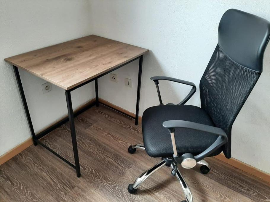 Ferienwohnung T3 Hyper-Centre Au Calme Tout Equipe Parking Prive Castres  Exterior foto